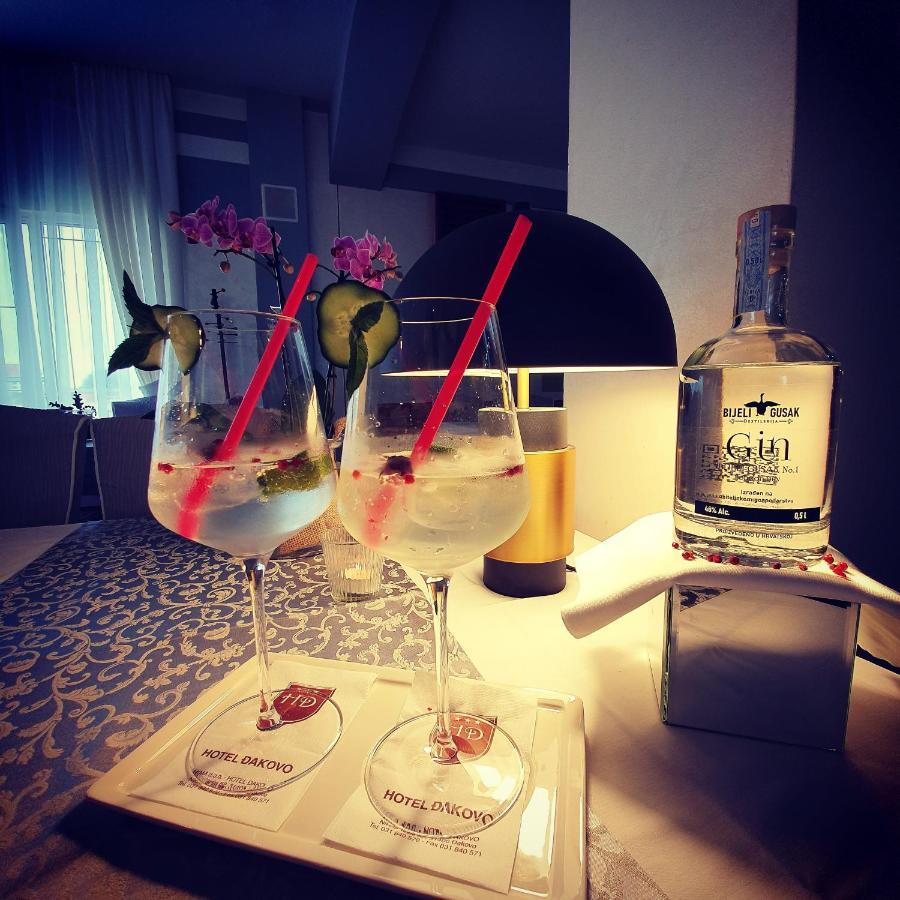 Hotel Ðakovo Eksteriør bilde
