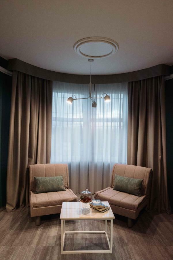 Hotel Ðakovo Eksteriør bilde